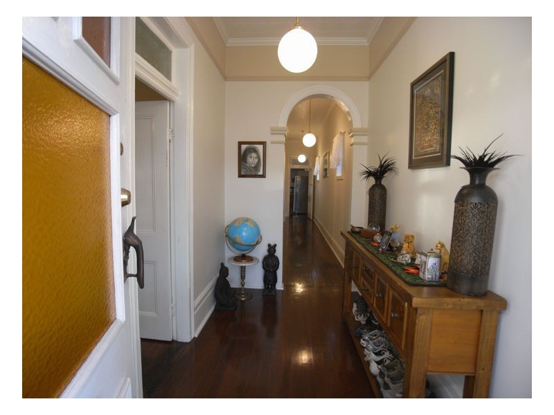 25 Sunderland Street, Mayfield NSW 2304