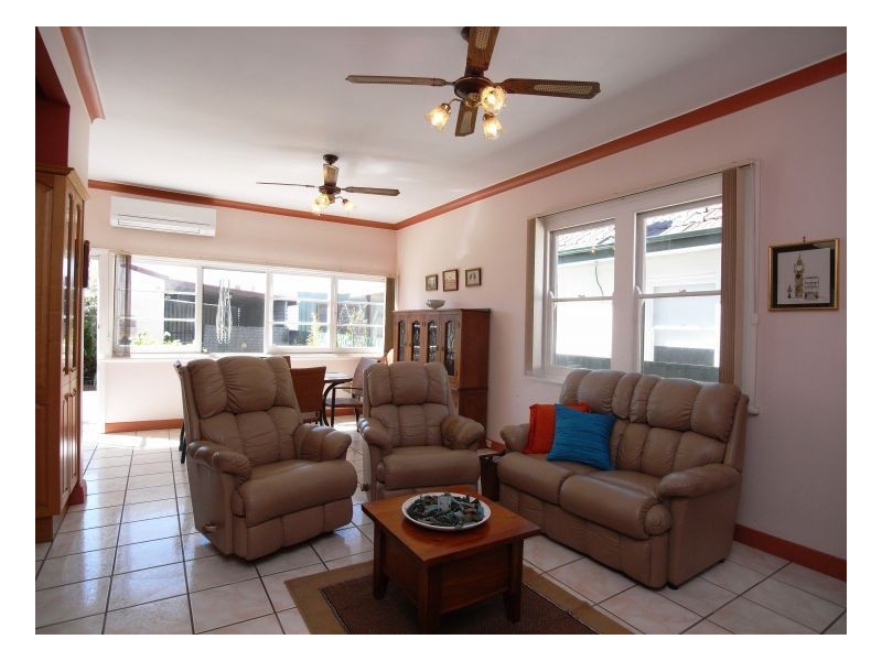 68 Braye Street, Mayfield NSW 2304