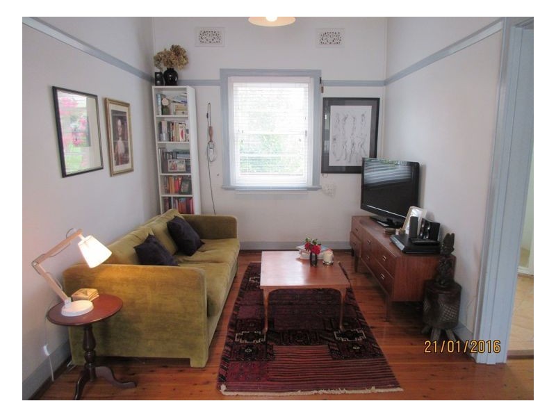 20 Burnett Street, Mayfield NSW 2304