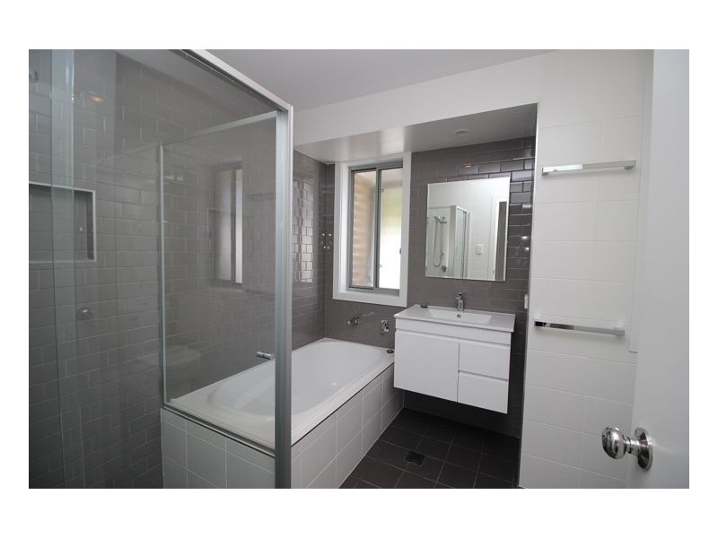 6D Beauford Avenue, Maryland NSW 2287