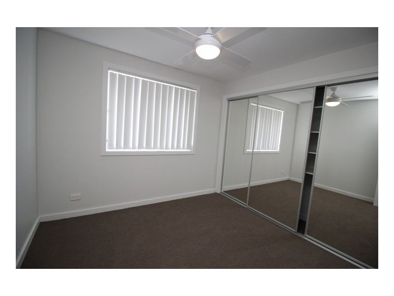 6E Beauford Avenue, Maryland NSW 2287