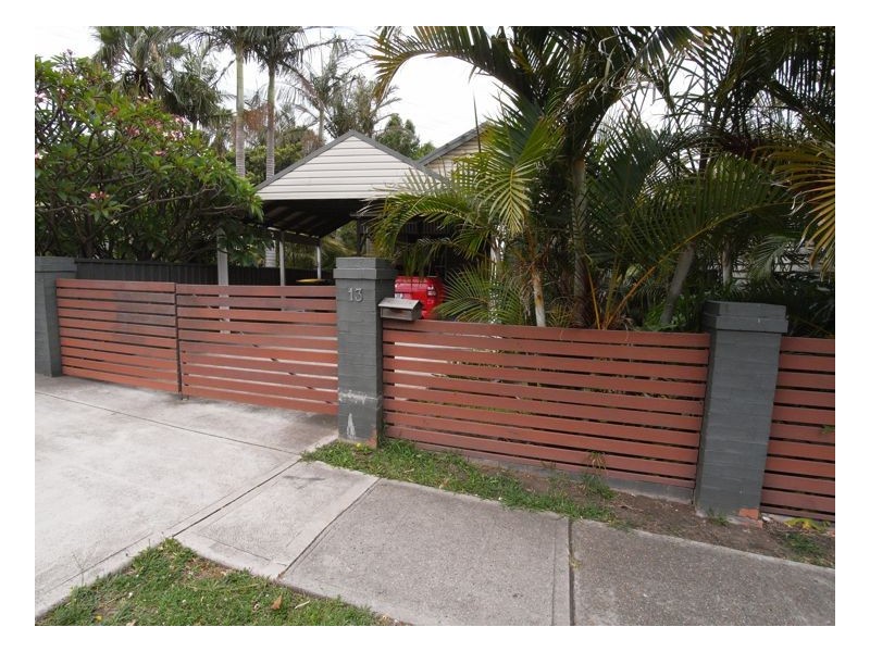 13 Robert Street, Mayfield NSW 2304