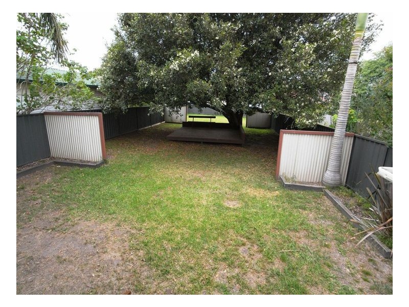 13 Robert Street, Mayfield NSW 2304