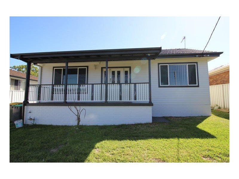 1/6 Beauford Avenue, Maryland NSW 2287