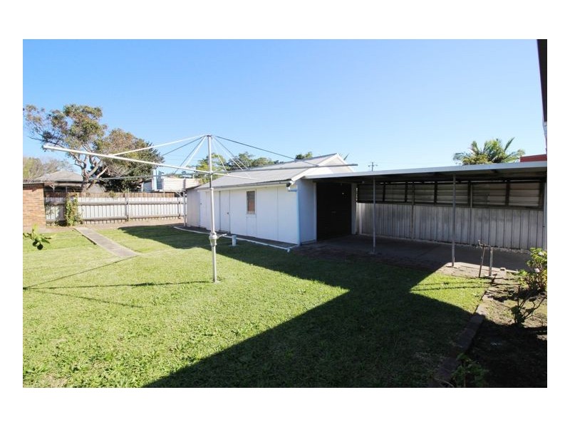 4 Moolcha Street, Mayfield NSW 2304