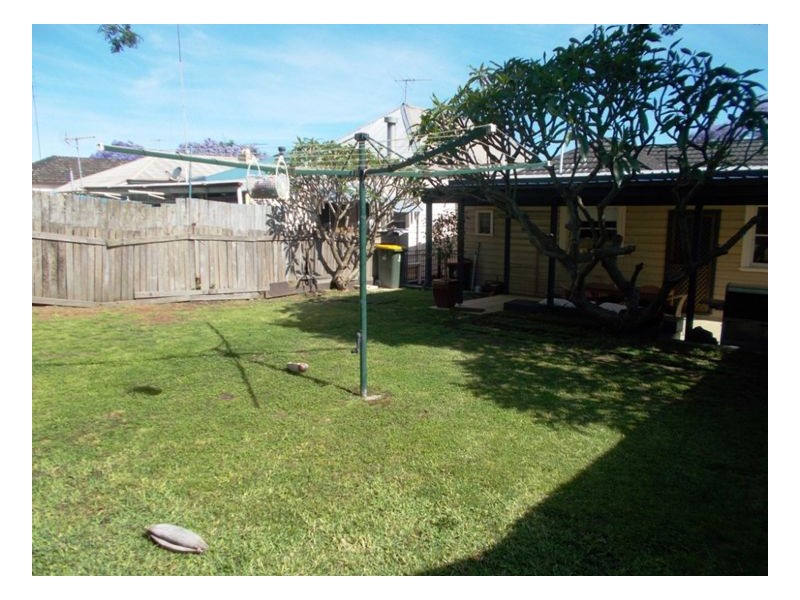 25 Winchester Street, Mayfield NSW 2304