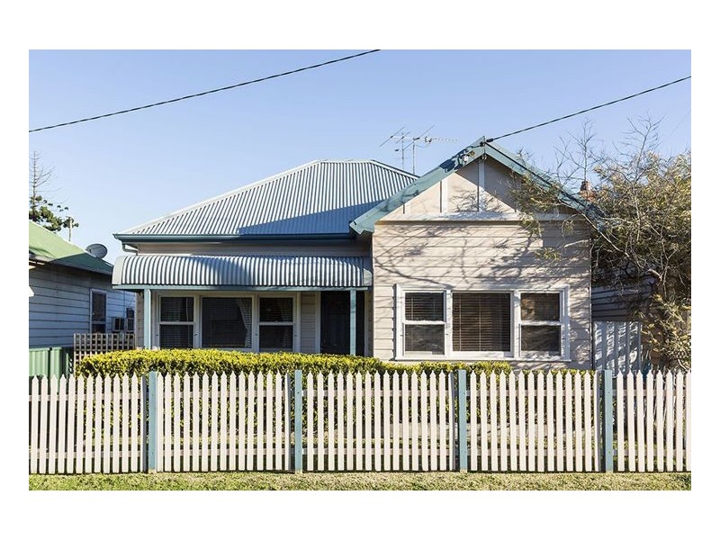 9 Mulgrave Street, Mayfield NSW 2304