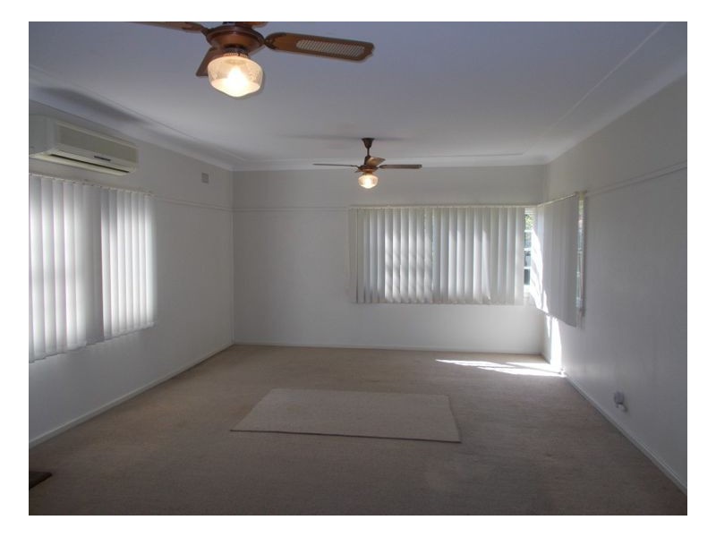 10 Mena Street, Mayfield NSW 2304