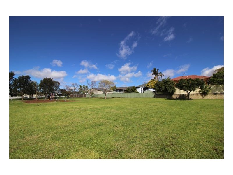 7 Usk Street, Mayfield NSW 2304