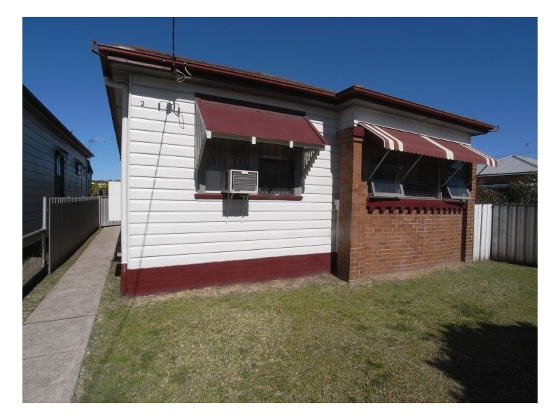 2 Little Street, Mayfield NSW 2304