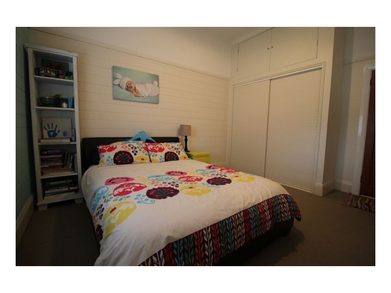 24 William Street, Mayfield NSW 2304