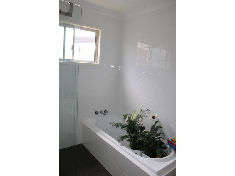 46 Barton Street, Mayfield NSW 2304