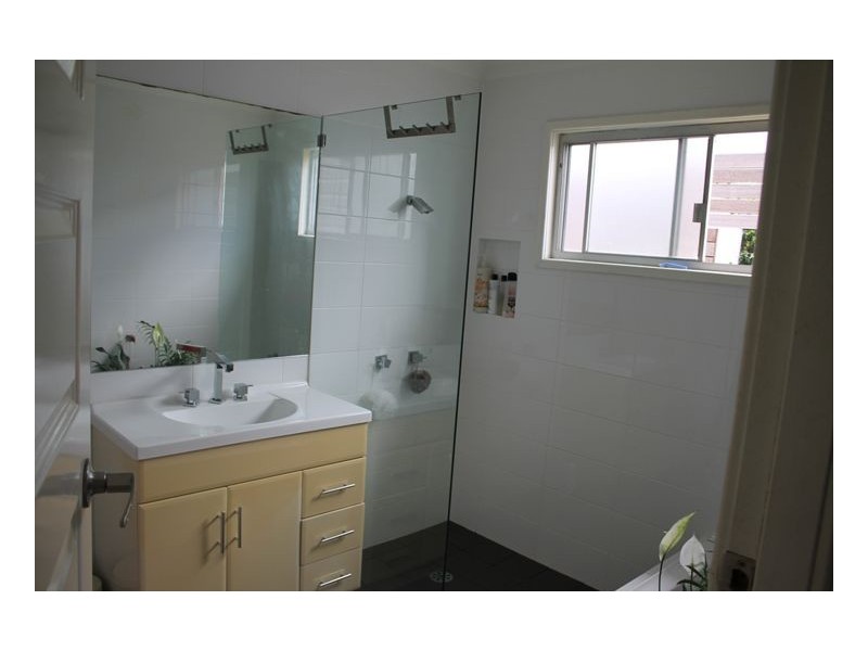 46 Barton Street, Mayfield NSW 2304