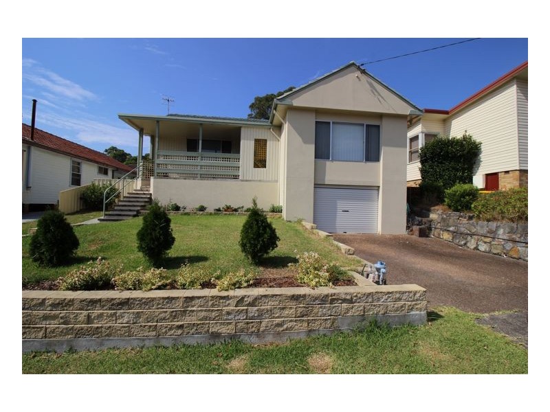 9 Carolyn Street, Adamstown NSW 2289