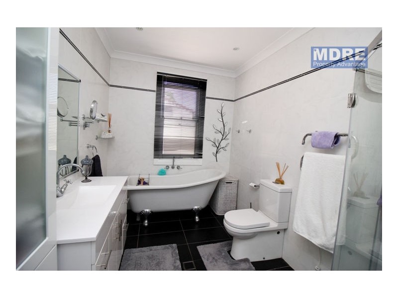4 York Street, Mayfield NSW 2304