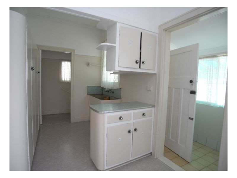 37a Fawcett Street, Mayfield NSW 2304