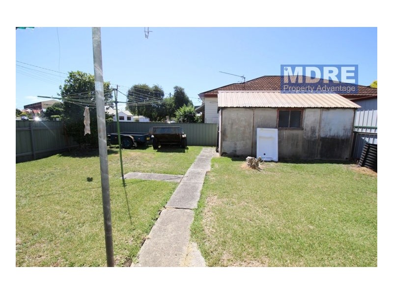 2 Albert Street, Mayfield NSW 2304