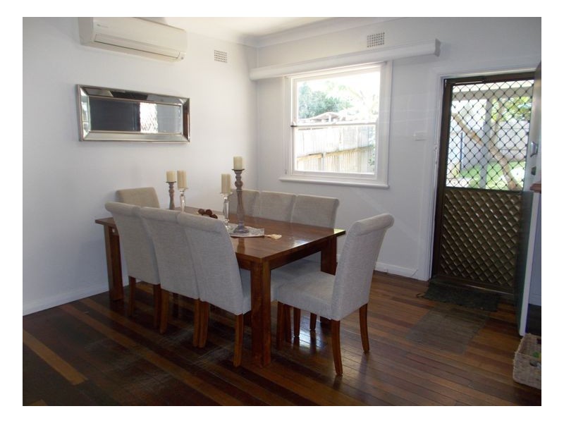 25 Winchester Street, Mayfield NSW 2304