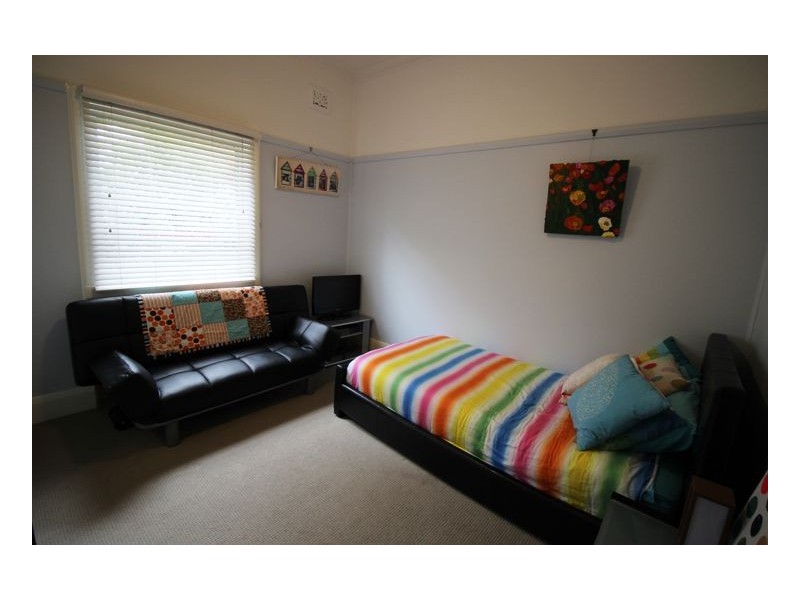 24 William Street, Mayfield NSW 2304