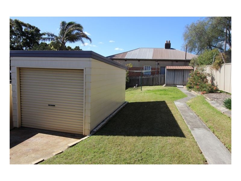 3 William Street, Mayfield NSW 2304