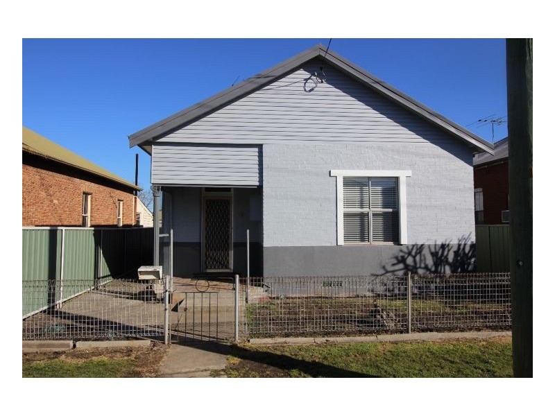 5 Villiers Street, Mayfield NSW 2304