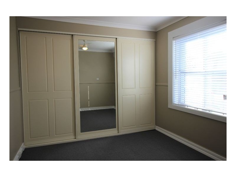 5 Villiers Street, Mayfield NSW 2304