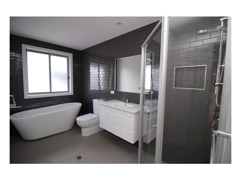 2/6 Beauford Ave, Maryland NSW 2287