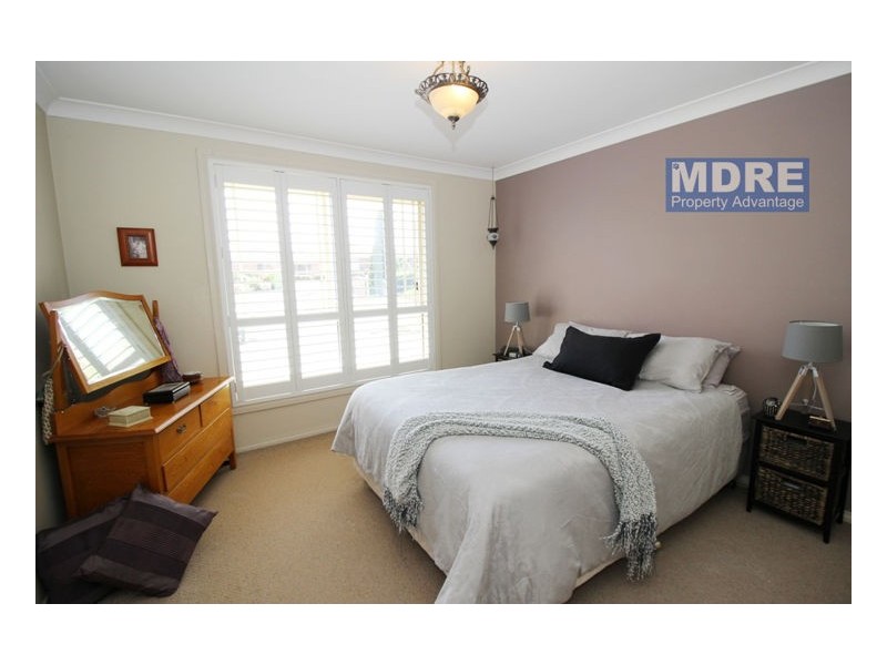 5/4 Loderi place, Warabrook NSW 2304