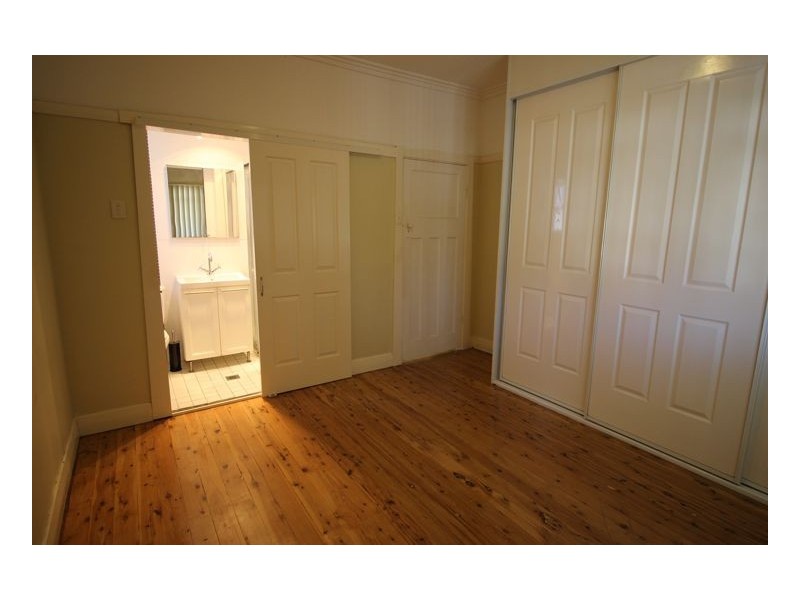 14 Kerr Street, Mayfield NSW 2304