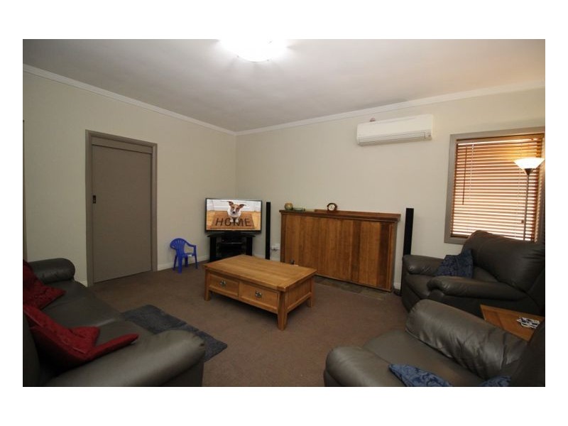 36 Vera Street, Waratah West NSW 2298