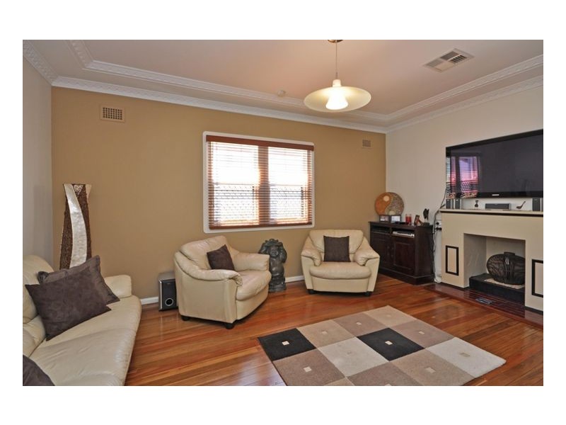 35 Groongal Street, Mayfield NSW 2304