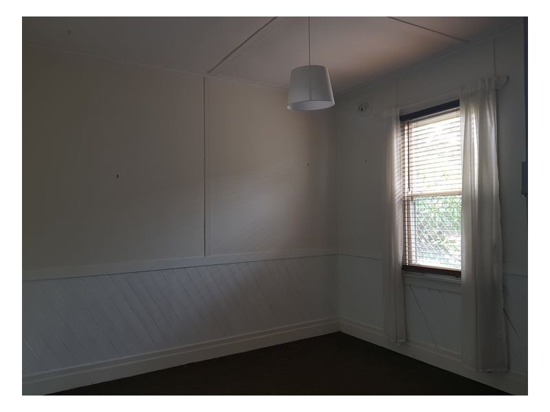 15 Baker St, Mayfield NSW 2304