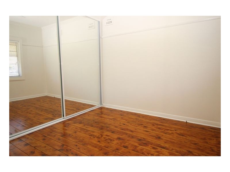 20a York Street, Mayfield NSW 2304