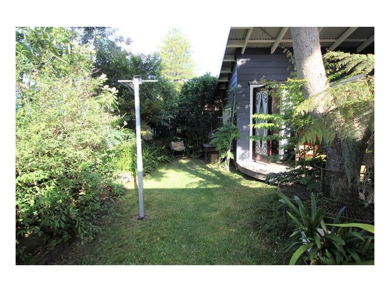 23 Carrington Street, Mayfield NSW 2304