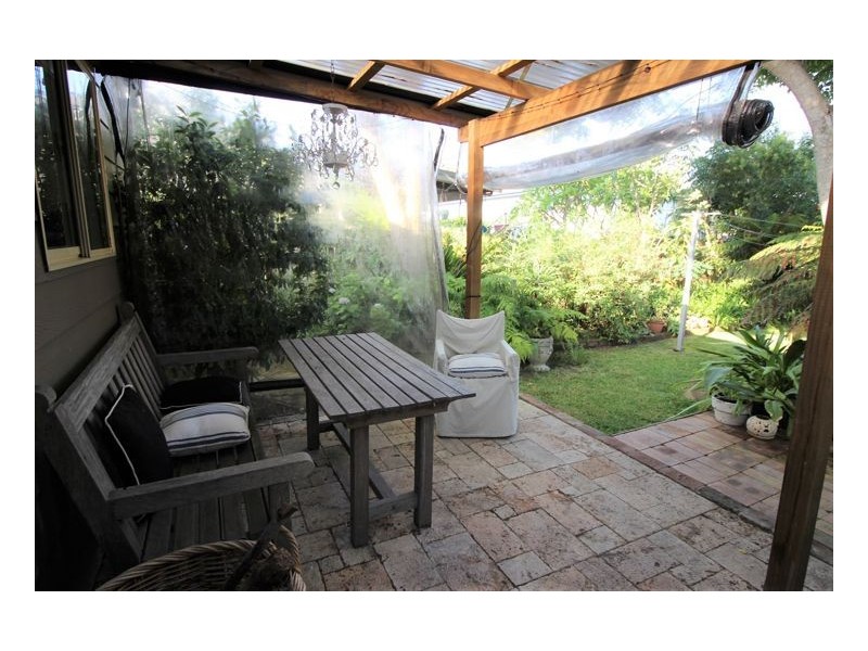 23 Carrington Street, Mayfield NSW 2304