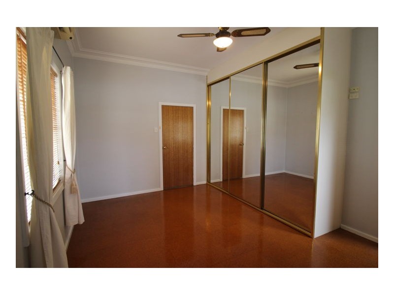 68 Sunderland Street, Mayfield NSW 2304