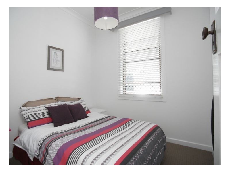 20 Arnold Street, Mayfield NSW 2304