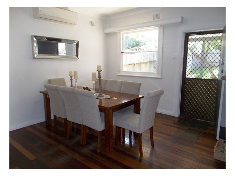 25 Winchester Street, Mayfield NSW 2304