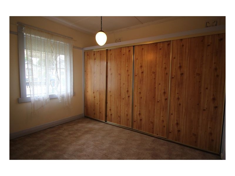 24 Ackeron Street, Mayfield NSW 2304