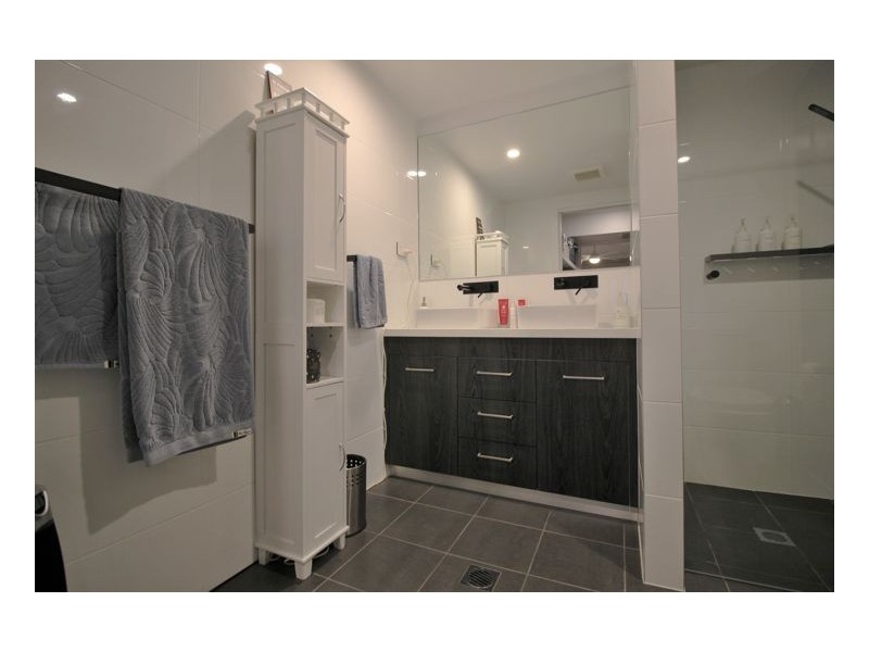 101b/44 Watt Street, Newcastle NSW 2300