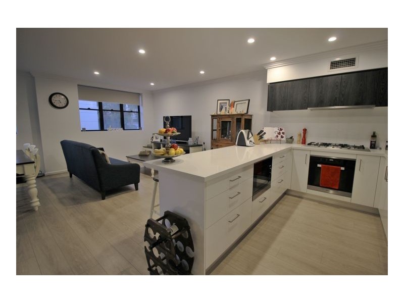 101b/44 Watt Street, Newcastle NSW 2300