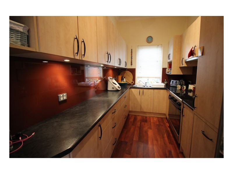 24 William Street, Mayfield NSW 2304