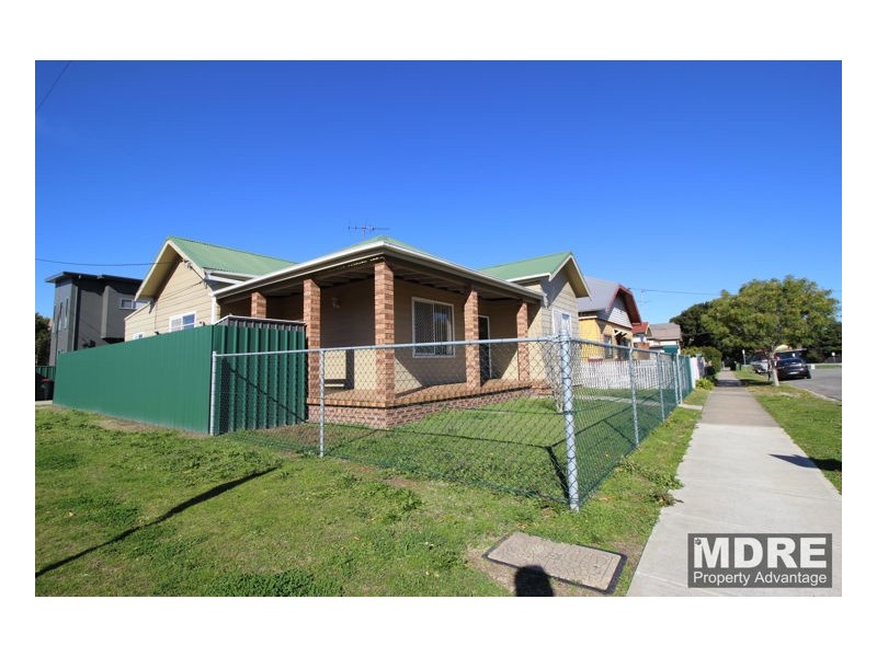7 Corona Street, Mayfield NSW 2304