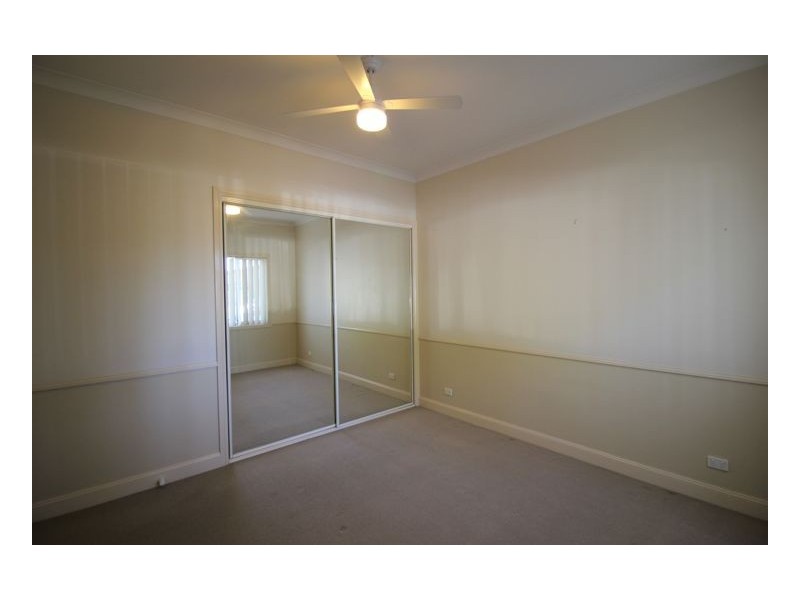 9 Baker Street, Mayfield NSW 2304