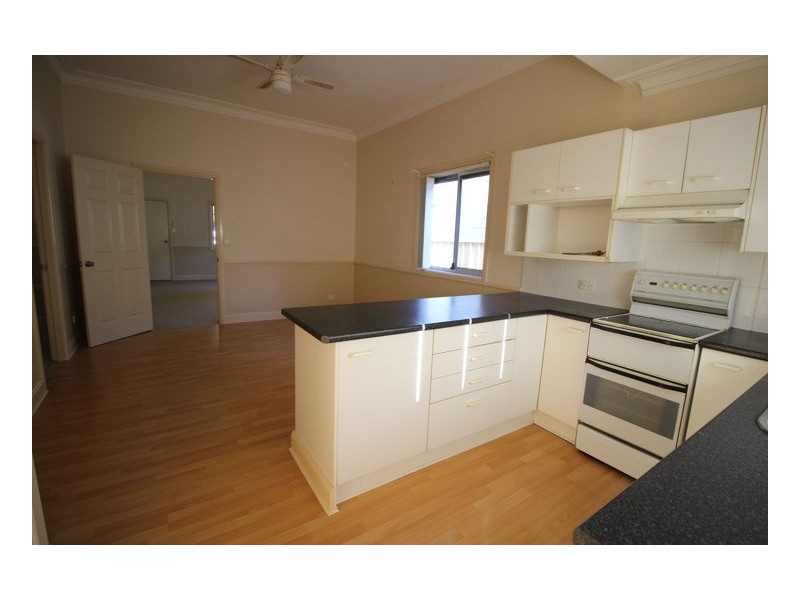 9 Baker Street, Mayfield NSW 2304