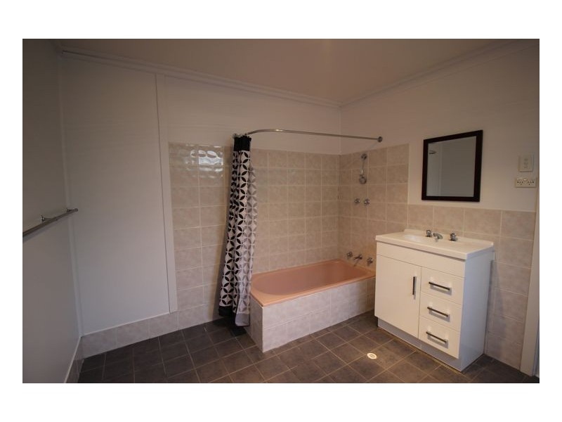 54 Roe Street, Mayfield NSW 2304