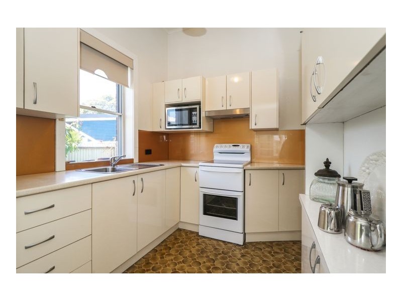 28 Scholey Street, Mayfield NSW 2304