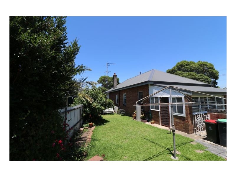 28 Scholey Street, Mayfield NSW 2304