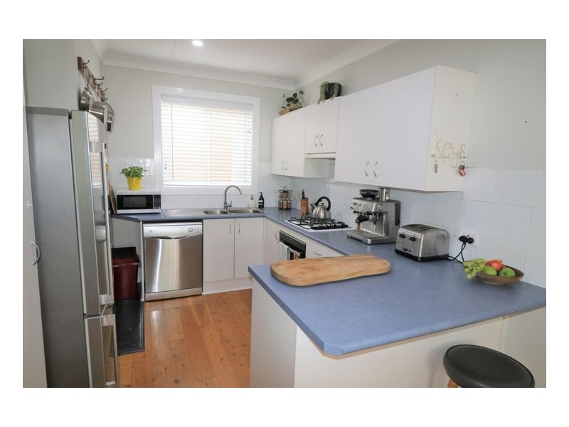 8 Rawson Street, Mayfield NSW 2304