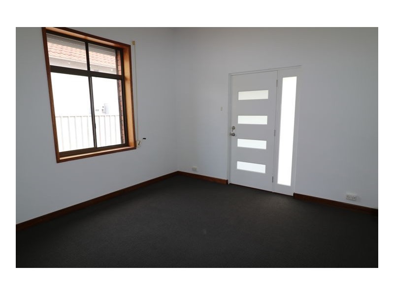 4 Moolcha Street, Mayfield NSW 2304